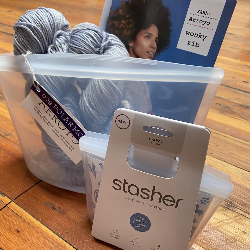 stasher bowl bags, 2 skeins of yarn and a printed pattern