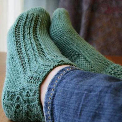 Changing Lanes Socks pattern - by Chrissy Gardiner | Twisted