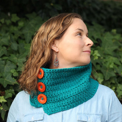 Easy Peasy Cowl (Crochet) pattern - by Megan Parrish | Twisted